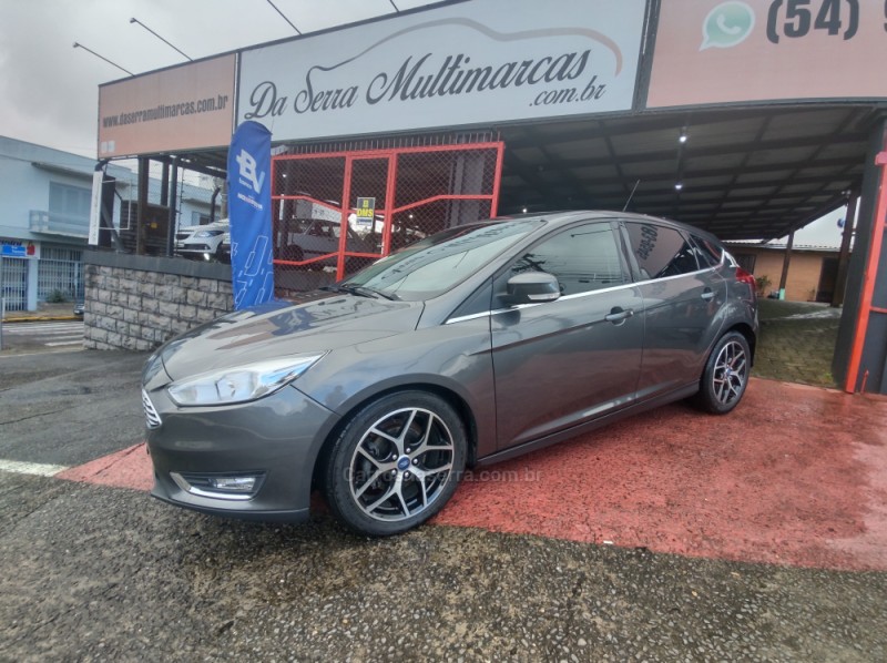 focus 2.0 titanium 16v flex 4p automatico 2017 farroupilha