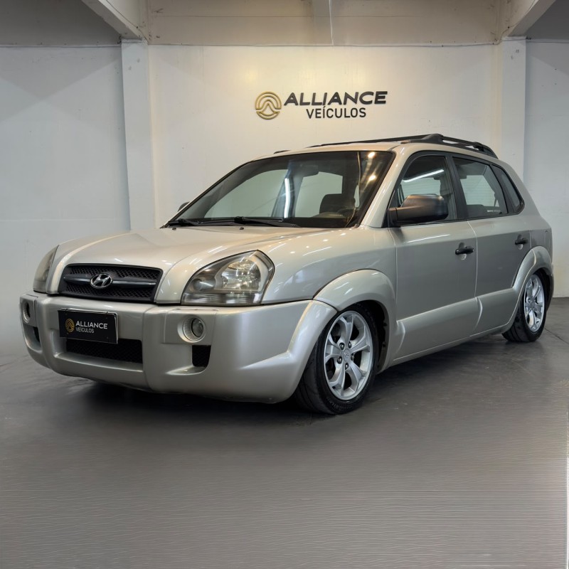 tucson 2.0 mpfi gl 16v 143cv 2wd gasolina 4p automatico 2006 caxias do sul