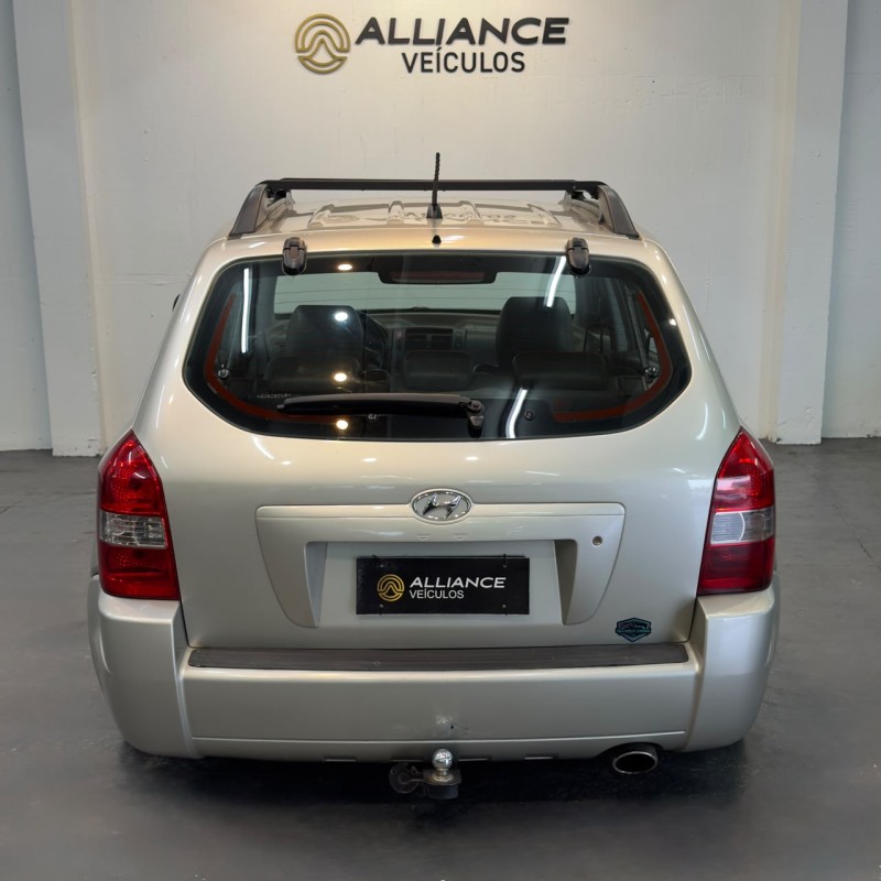 TUCSON 2.0 MPFI GL 16V 143CV 2WD GASOLINA 4P AUTOMÁTICO - 2006 - CAXIAS DO SUL