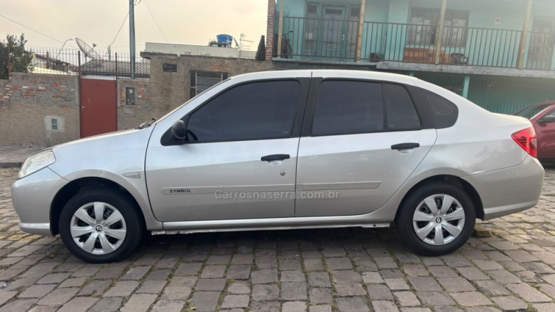 SYMBOL 1.6 EXPRESSION 16V FLEX 4P MANUAL - 2012 - CAXIAS DO SUL