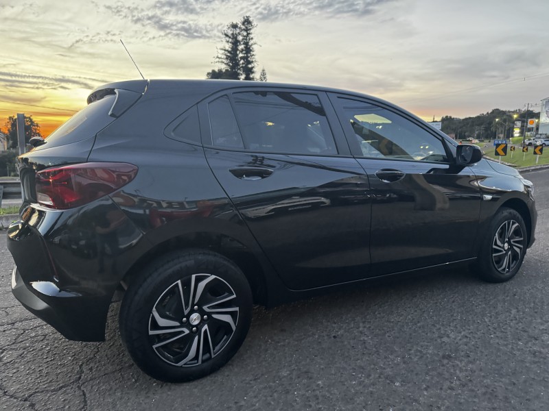 ONIX 1.0 LT 12V FLEX 4P MANUAL - 2025 - DOIS IRMãOS