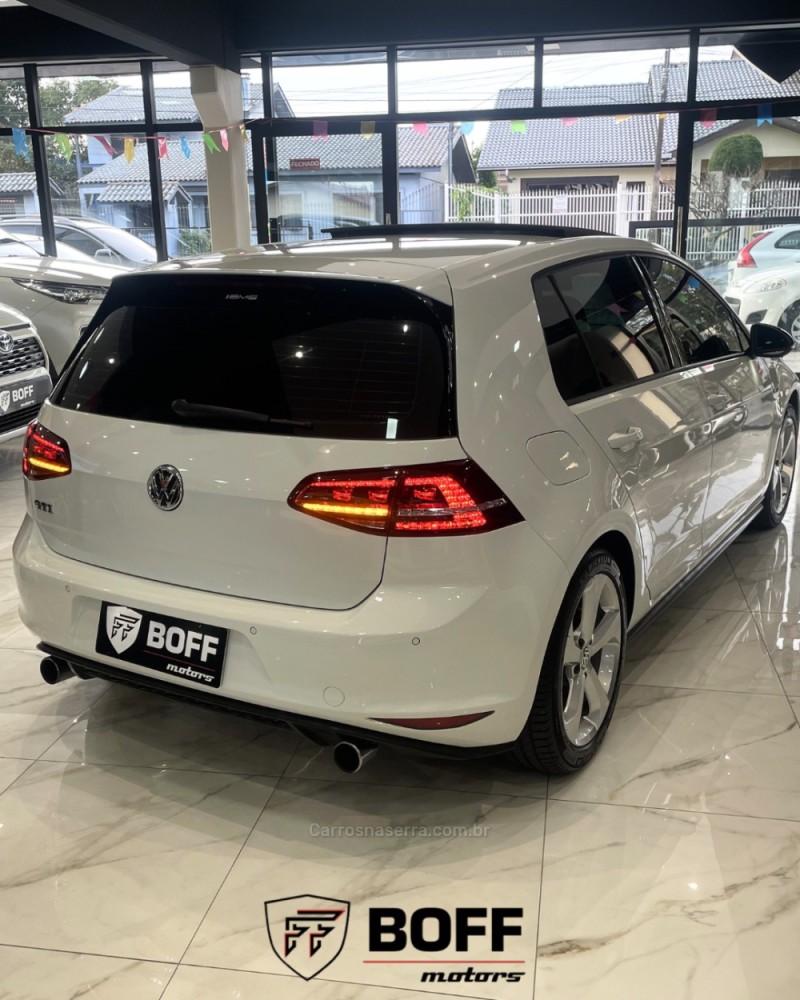 GOLF 2.0 TSI GTI 16V TURBO GASOLINA 4P AUTOMÁTICO - 2015 - CAXIAS DO SUL