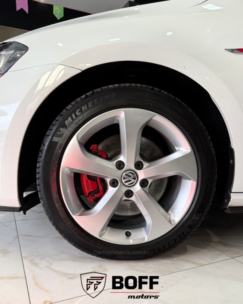GOLF 2.0 TSI GTI 16V TURBO GASOLINA 4P AUTOMÁTICO - 2015 - CAXIAS DO SUL