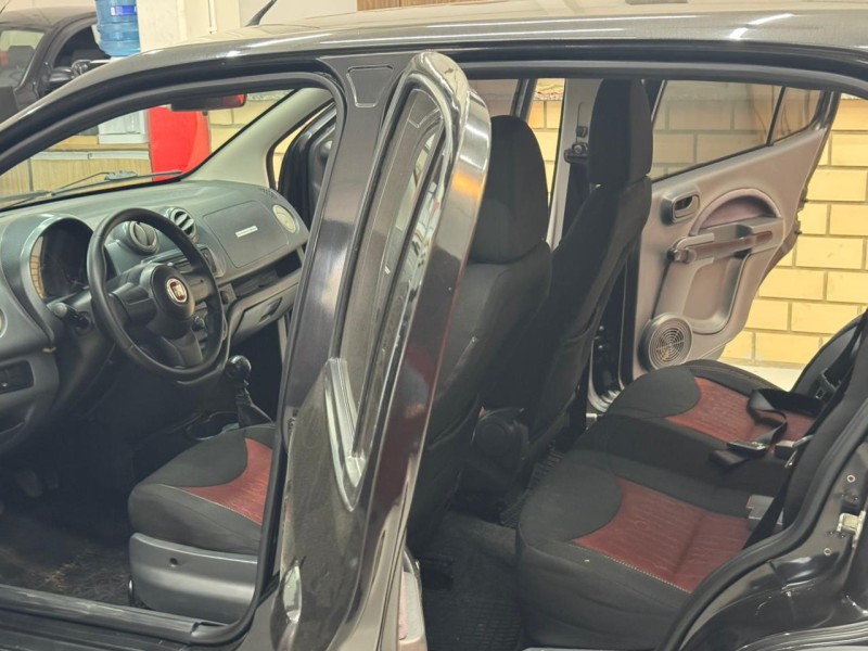 UNO 1.4 SPORTING 8V FLEX 4P MANUAL - 2012 - CAXIAS DO SUL