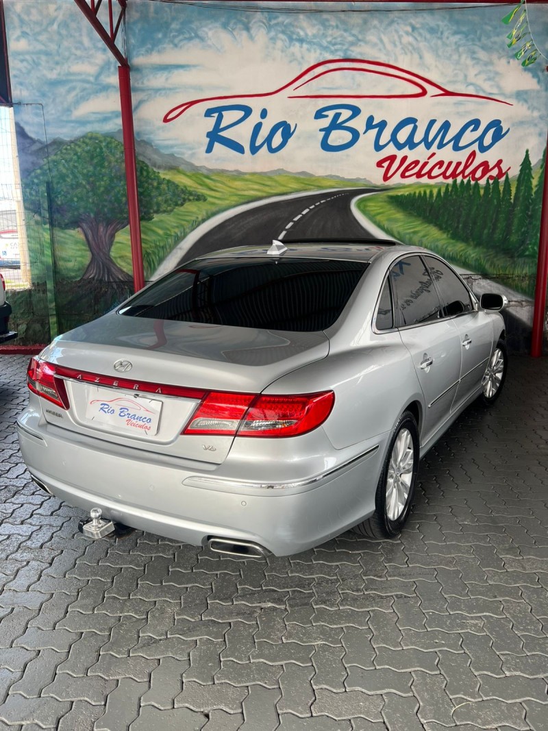 AZERA 3.3 MPFI GLS SEDAN V6 24V GASOLINA 4P AUTOMÁTICO - 2011 - CAXIAS DO SUL