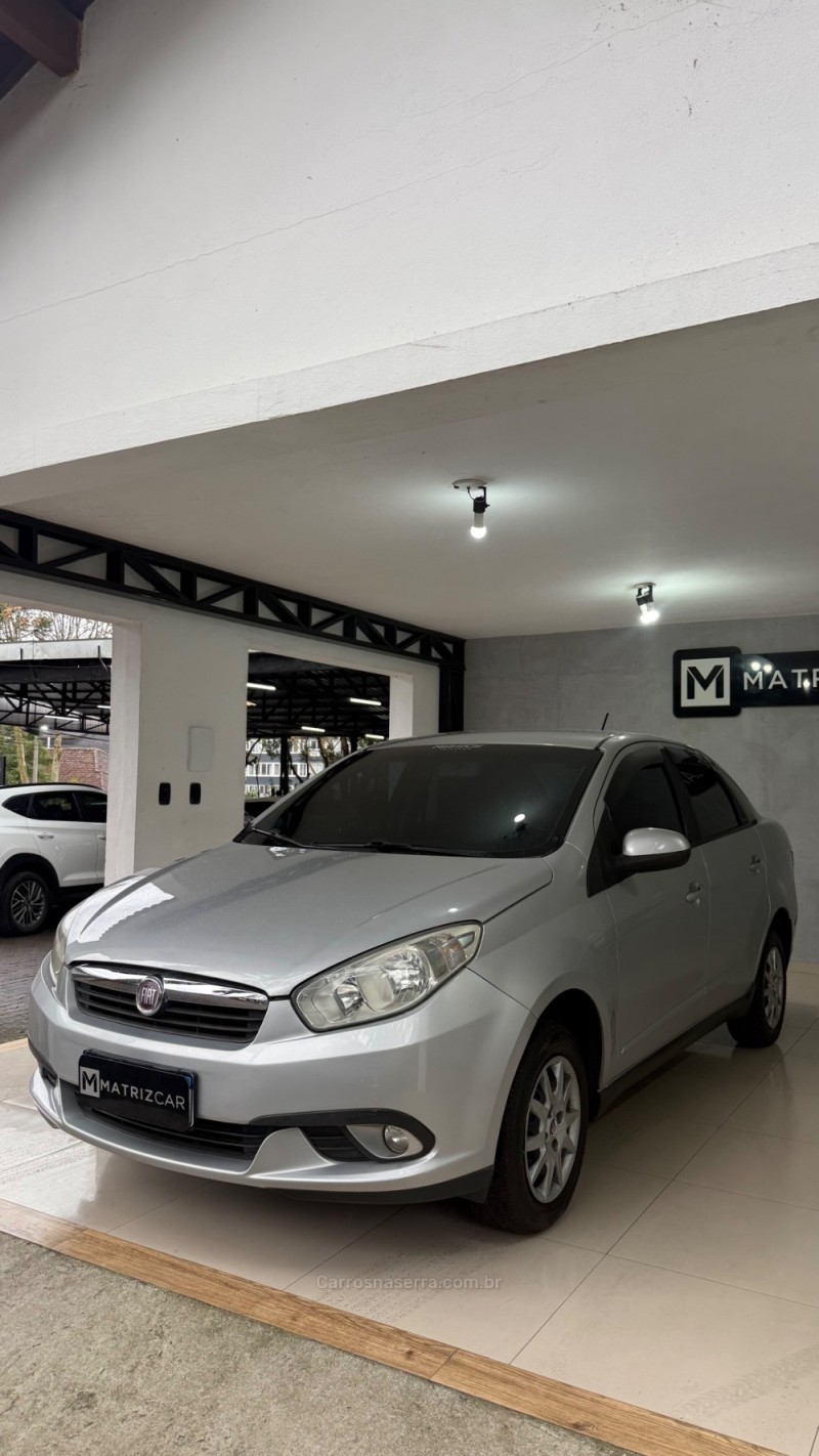 SIENA 1.4 MPI ATTRACTIVE 8V FLEX 4P MANUAL - 2013 - CANELA