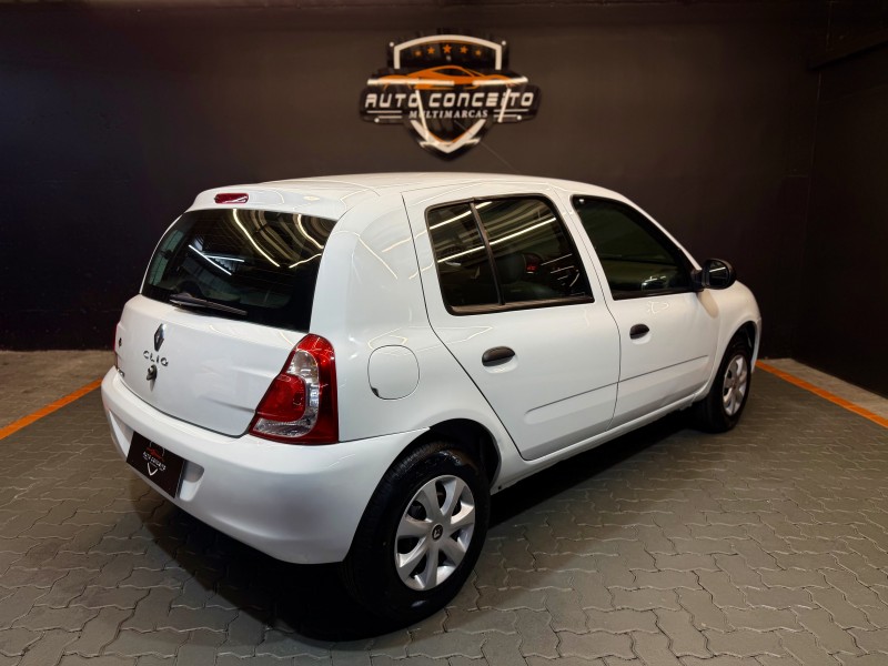 CLIO 1.0 EXPRESSION 16V FLEX 4P MANUAL - 2014 - CAXIAS DO SUL