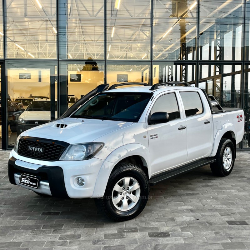 hilux 3.0 sr 4x4 cd 16v turbo intercooler diesel 4p manual 2011 vacaria