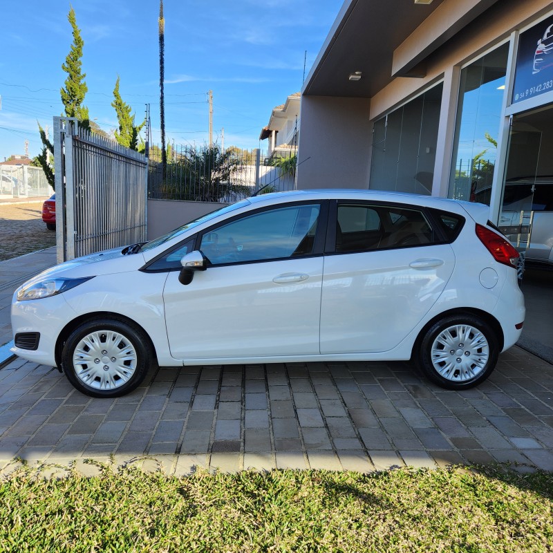 FIESTA 1.6 SE HATCH 16V FLEX 4P MANUAL - 2017 - BENTO GONçALVES