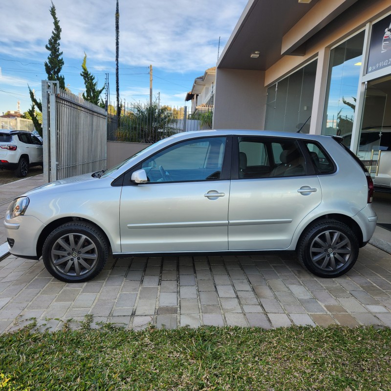 POLO 1.6 MI SPORTLINE 8V FLEX 4P MANUAL - 2012 - BENTO GONçALVES