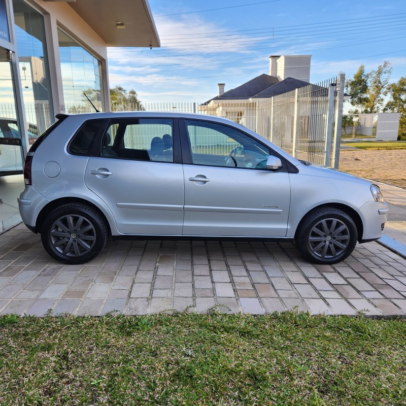 POLO 1.6 MI SPORTLINE 8V FLEX 4P MANUAL - 2012 - BENTO GONçALVES