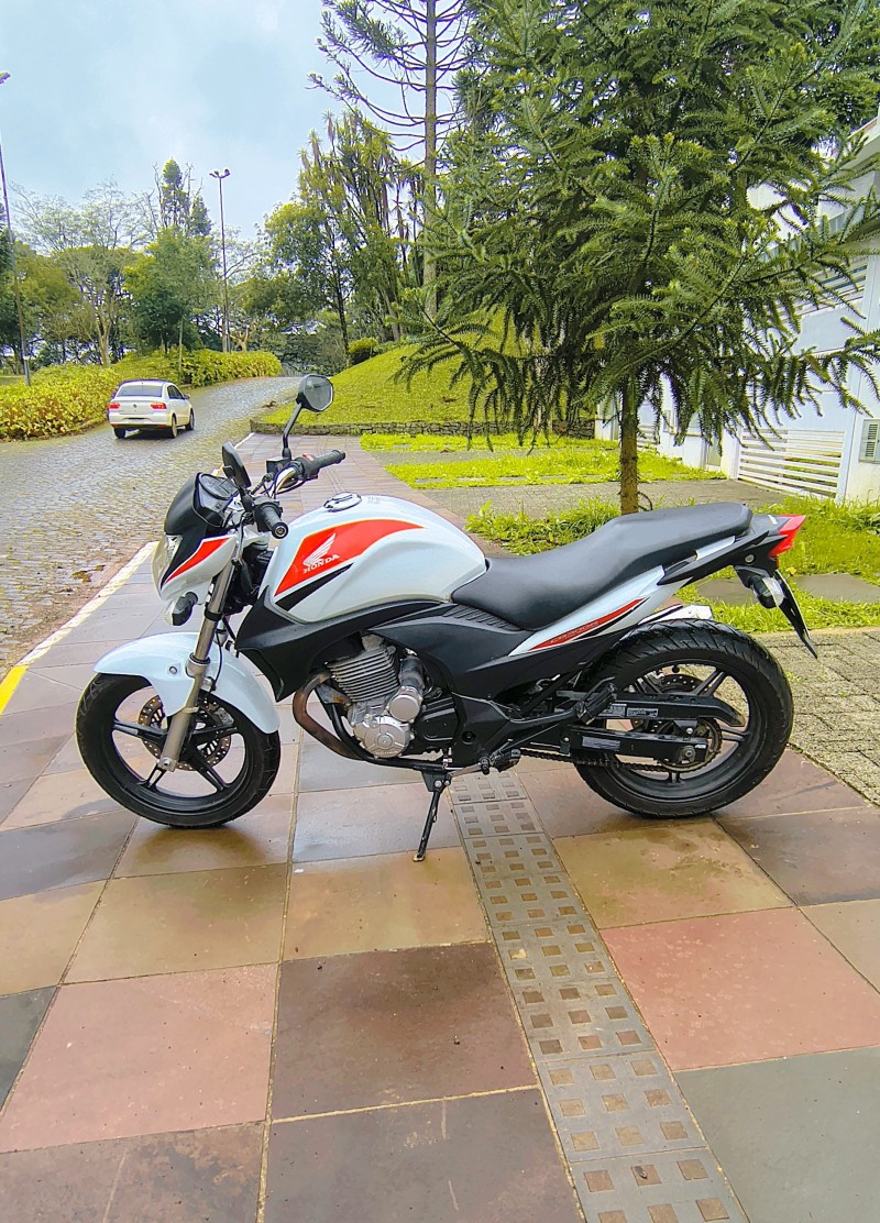 CB 300R ABS - 2012 - FARROUPILHA