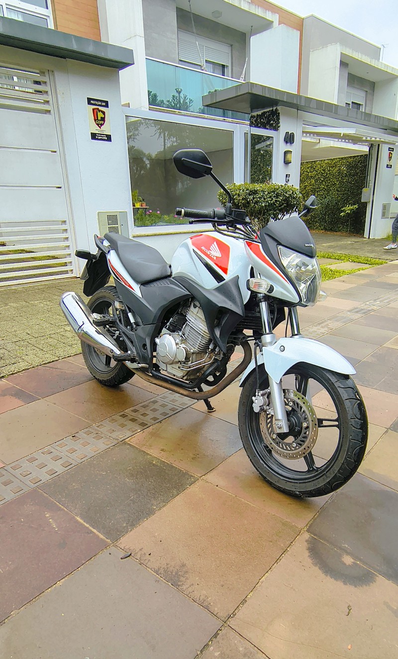 CB 300R ABS - 2012 - FARROUPILHA