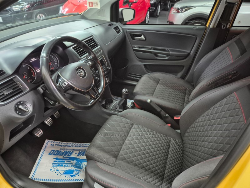 CROSSFOX 1.6 MSI FLEX 16V 4P MANUAL - 2015 - GARIBALDI