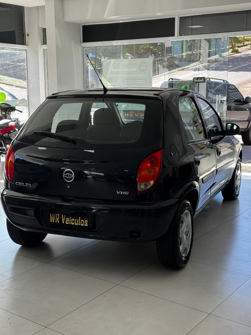 CELTA 1.0 MPFI VHC SPIRIT 8V GASOLINA 4P MANUAL - 2005 - BENTO GONçALVES