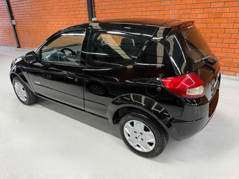 KA 1.0 MPI CLASS 8V FLEX 2P MANUAL - 2011 - BENTO GONçALVES