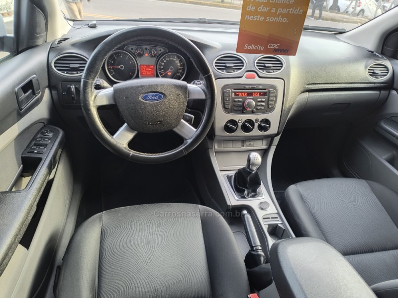 FOCUS 1.6 GLX 16V FLEX 4P MANUAL - 2013 - BENTO GONçALVES