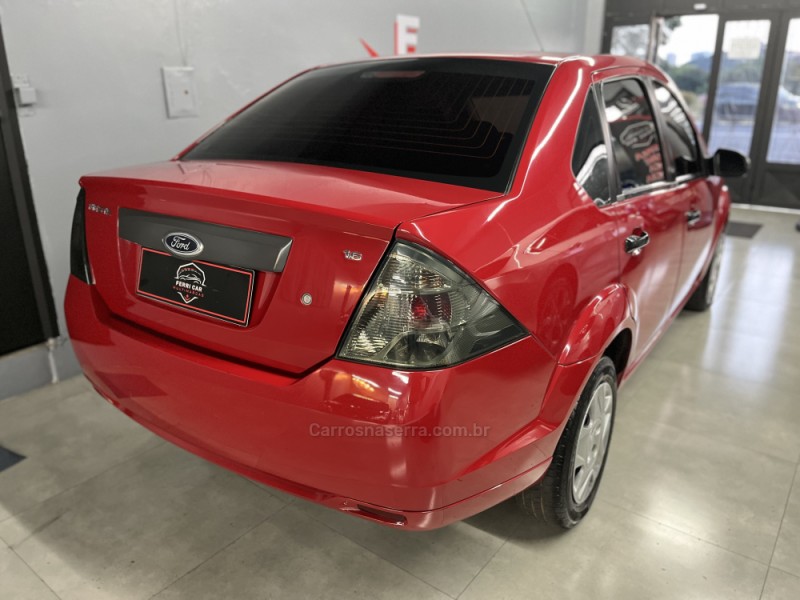 FIESTA 1.6 MPI SEDAN 8V FLEX 4P MANUAL - 2011 - CAXIAS DO SUL