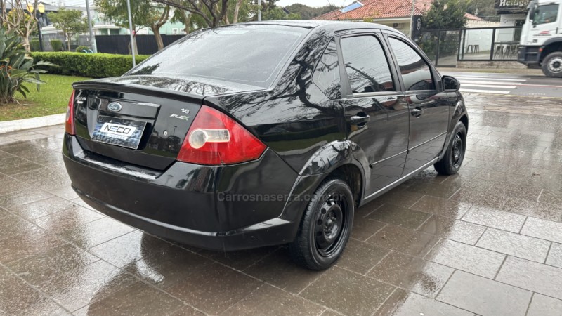 FIESTA 1.6 MPI 8V GASOLINA 4P MANUAL - 2006 - BENTO GONçALVES