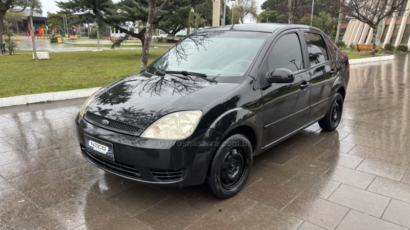FIESTA 1.6 MPI 8V GASOLINA 4P MANUAL - 2006 - BENTO GONçALVES