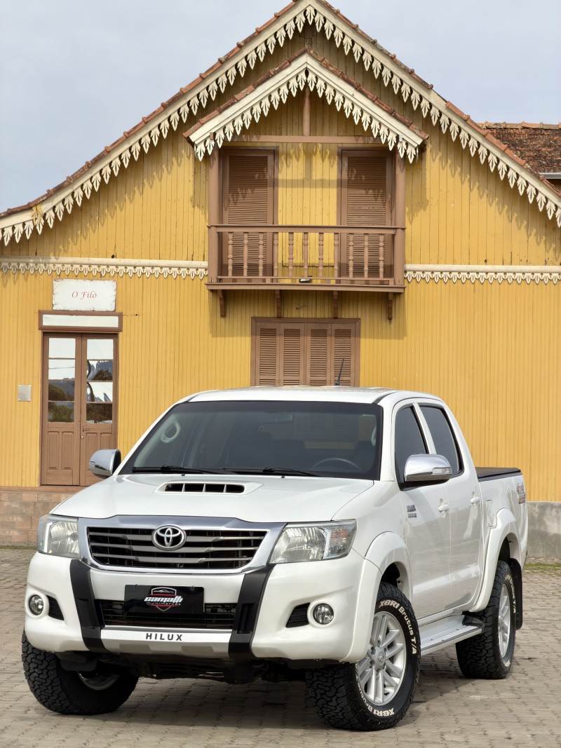 hilux 3.0 srv 4x4 cd 16v turbo intercooler diesel 4p automatico 2014 antonio prado