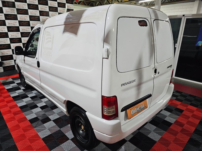 PARTNER 1.6 FURGÃO 800KG 16V FLEX 3P MANUAL - 2011 - CAXIAS DO SUL