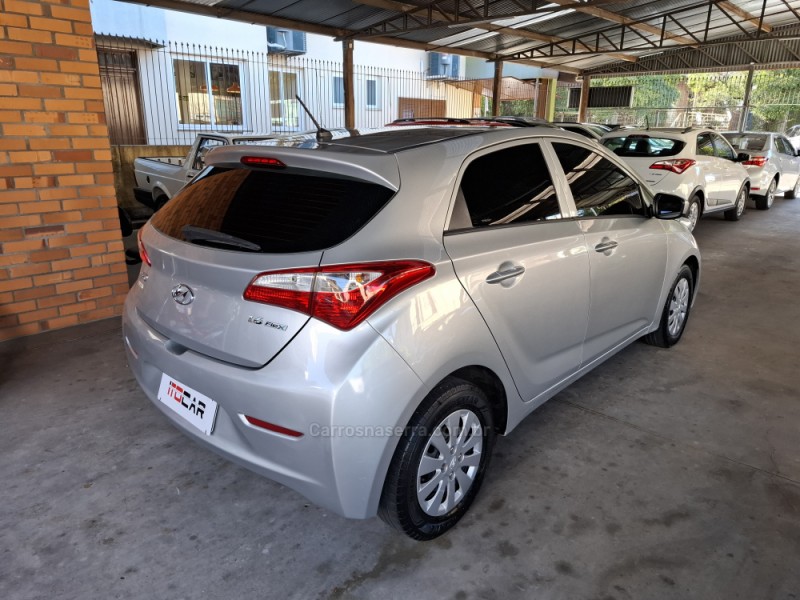 HB20 1.6 COMFORT 16V FLEX 4P MANUAL - 2014 - GARIBALDI