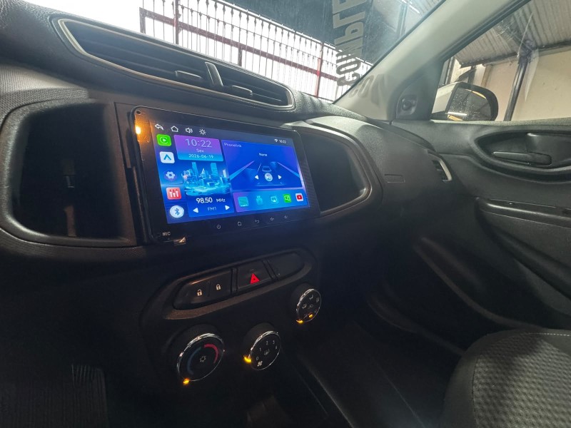 ONIX 1.0 LT PLUS 8V FLEX 4P MANUAL - 2018 - CAXIAS DO SUL