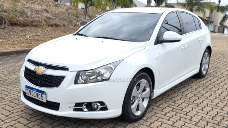CRUZE 1.8 LT SPORT6 16V FLEX 4P AUTOMÁTICO