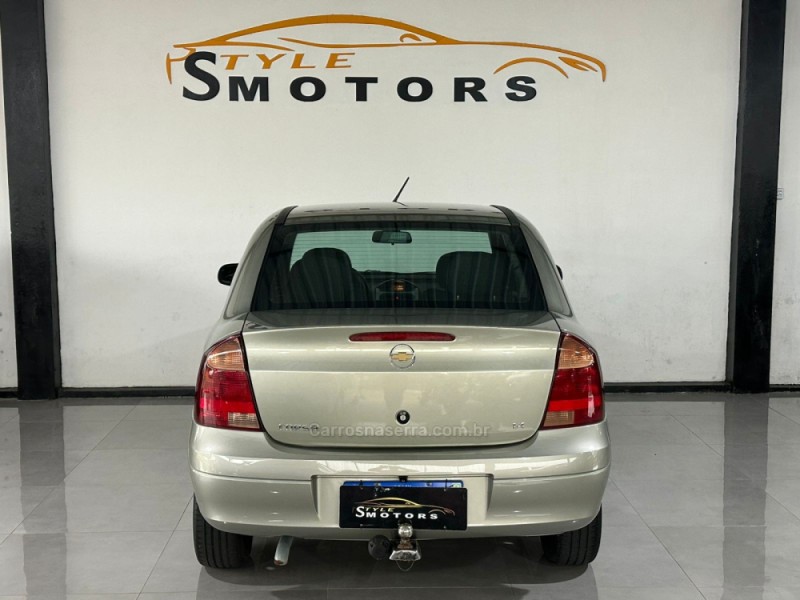 CORSA 1.4 MPFI PREMIUM 8V FLEX 4P MANUAL - 2010 - NOVO HAMBURGO