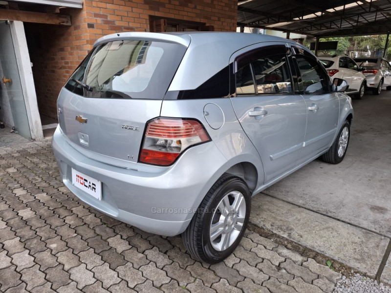 AGILE 1.4 MPFI LTZ 8V FLEX 4P MANUAL - 2011 - GARIBALDI