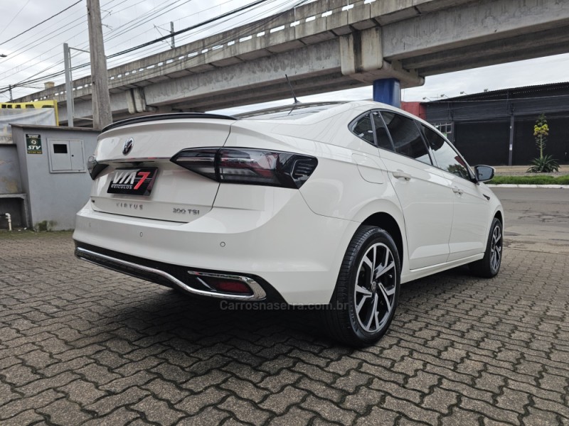 VIRTUS 1.0 200 TSI HIGHLINE AUTOMÁTICO - 2024 - NOVO HAMBURGO