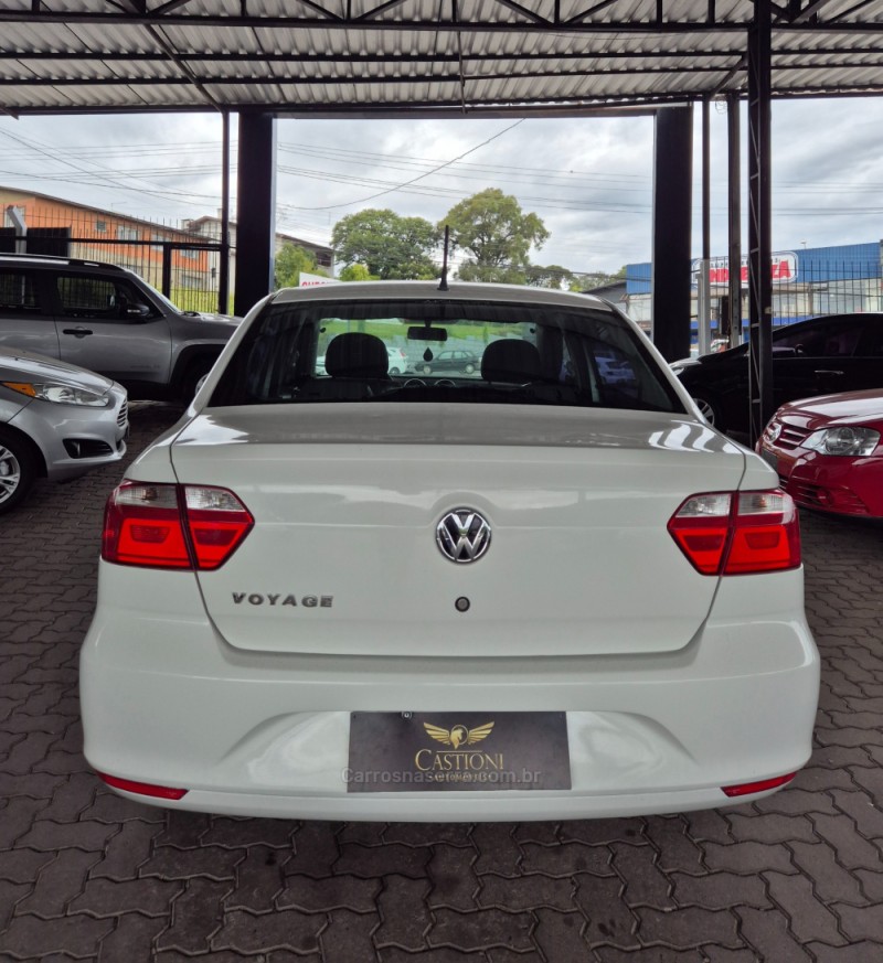 VOYAGE 1.0 MI CITY 8V FLEX 4P MANUAL - 2015 - CAXIAS DO SUL