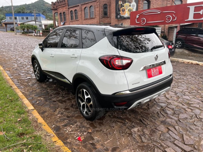 CAPTUR 1.6 16V FLEX INTENSE AUTOMÁTICO - 2019 - DOIS IRMãOS