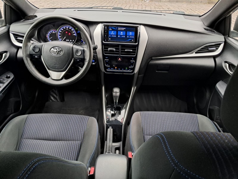 YARIS 1.3 16V FLEX XL PLUS TECH MULTIDRIVE17 - 2019 - CAXIAS DO SUL