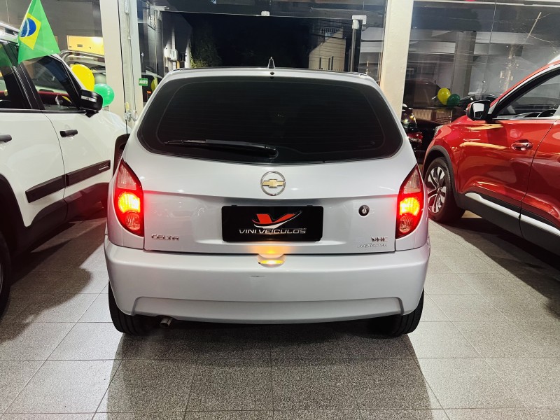 CELTA 1.0 MPFI SPIRIT 8V FLEX 2P MANUAL - 2007 - CAXIAS DO SUL