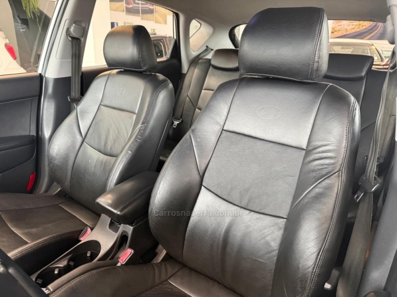 I30 2.0 MPFI GLS 16V GASOLINA 4P MANUAL - 2010 - SãO LEOPOLDO