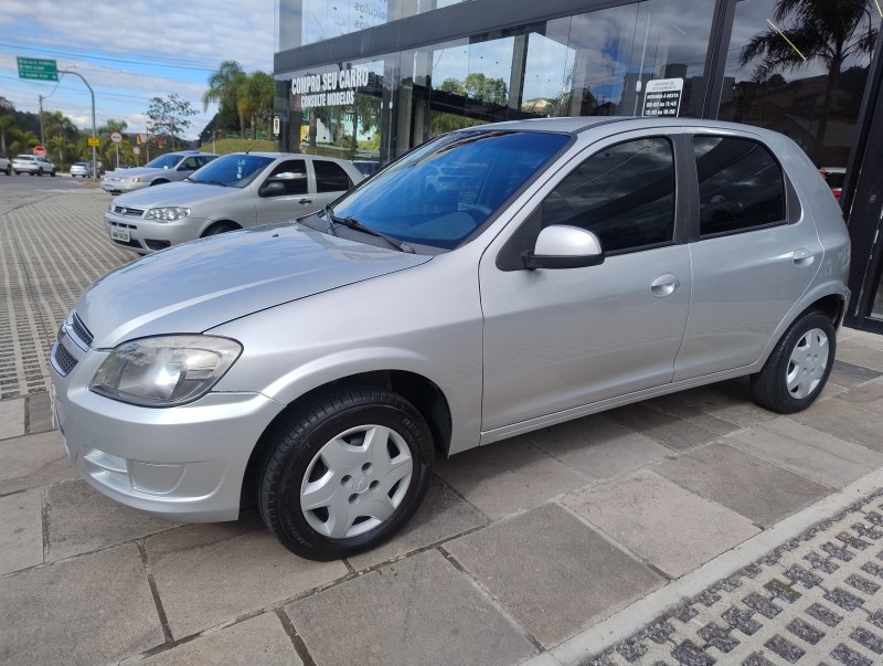 celta 1.0 mpfi lt 8v flex 4p manual 2014 caxias do sul