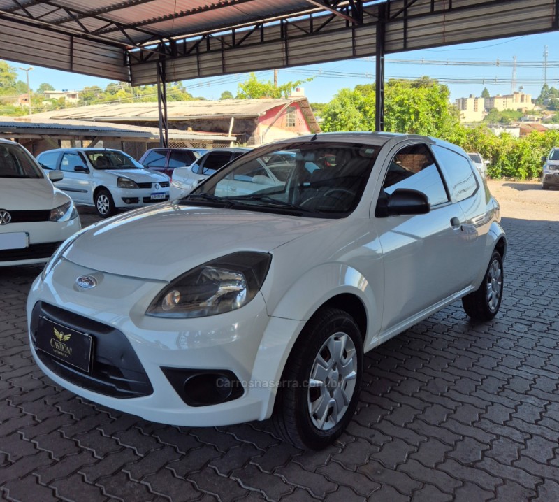 KA 1.0 I ZETEC ROCAM 32V GASOLINA 2P MANUAL - 2013 - CAXIAS DO SUL