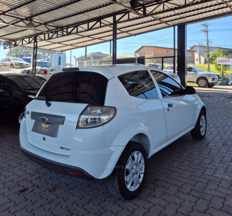 KA 1.0 I ZETEC ROCAM 32V GASOLINA 2P MANUAL - 2013 - CAXIAS DO SUL