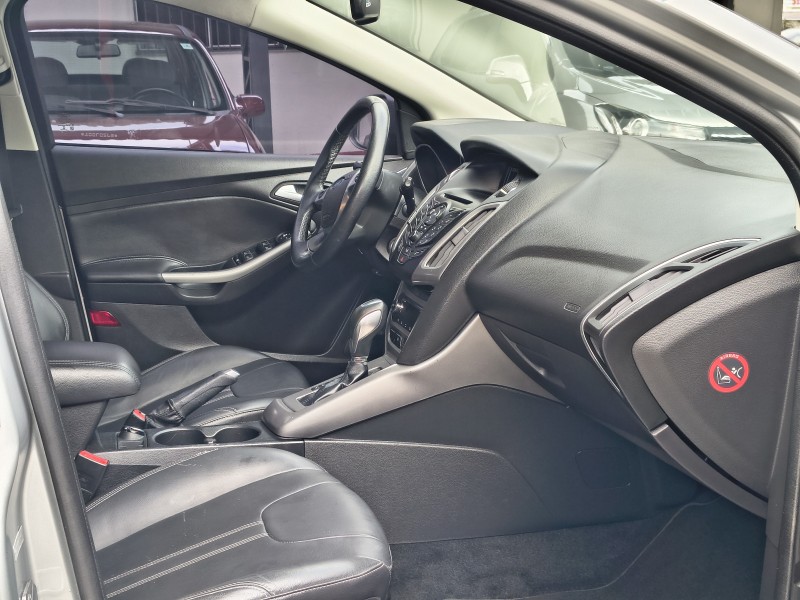 FOCUS 2.0 SE 16V FLEX 4P AUTOMÁTICO - 2014 - CAXIAS DO SUL