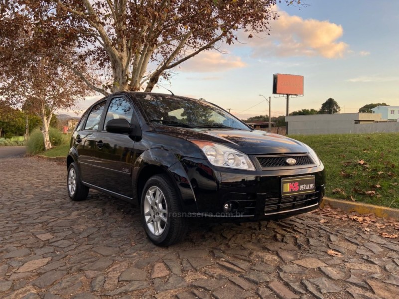 fiesta 1.6 mpi class hatch 8v flex 4p manual 2010 dois irmaos