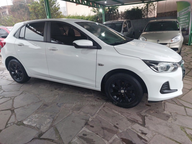 ONIX 1.0 LT2 FLEX 4P MANUAL - 2023 - CAXIAS DO SUL