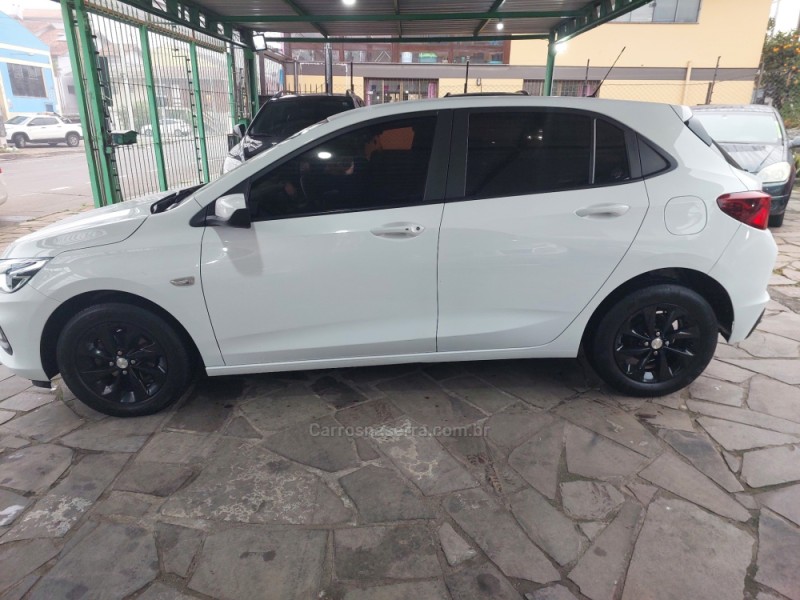 ONIX 1.0 LT2 FLEX 4P MANUAL - 2023 - CAXIAS DO SUL