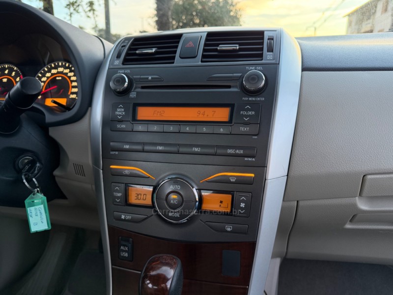 COROLLA 2.0 ALTIS PREMIUM 16V FLEX 4P AUTOMÁTICO - 2013 - CASCA