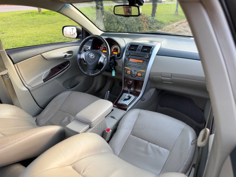 COROLLA 2.0 ALTIS PREMIUM 16V FLEX 4P AUTOMÁTICO - 2013 - CASCA