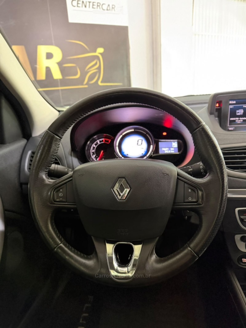 FLUENCE 2.0 DYNAMIQUE PLUS 16V FLEX 4P AUTOMÁTICO - 2016 - NOVO HAMBURGO