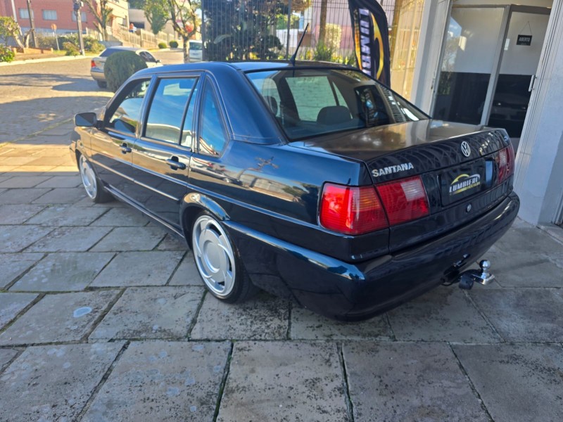 SANTANA 2.0 MI 8V GASOLINA 4P MANUAL - 2001 - FARROUPILHA