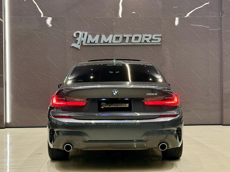 320I 2.0 M SPORT 16V TURBO GASOLINA 4P AUTOMÁTICO - 2021 - CAXIAS DO SUL