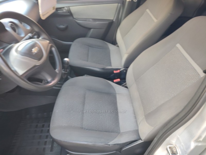 CELTA 1.0 MPFI LT 8V FLEX 4P MANUAL - 2013 - GUAPORé